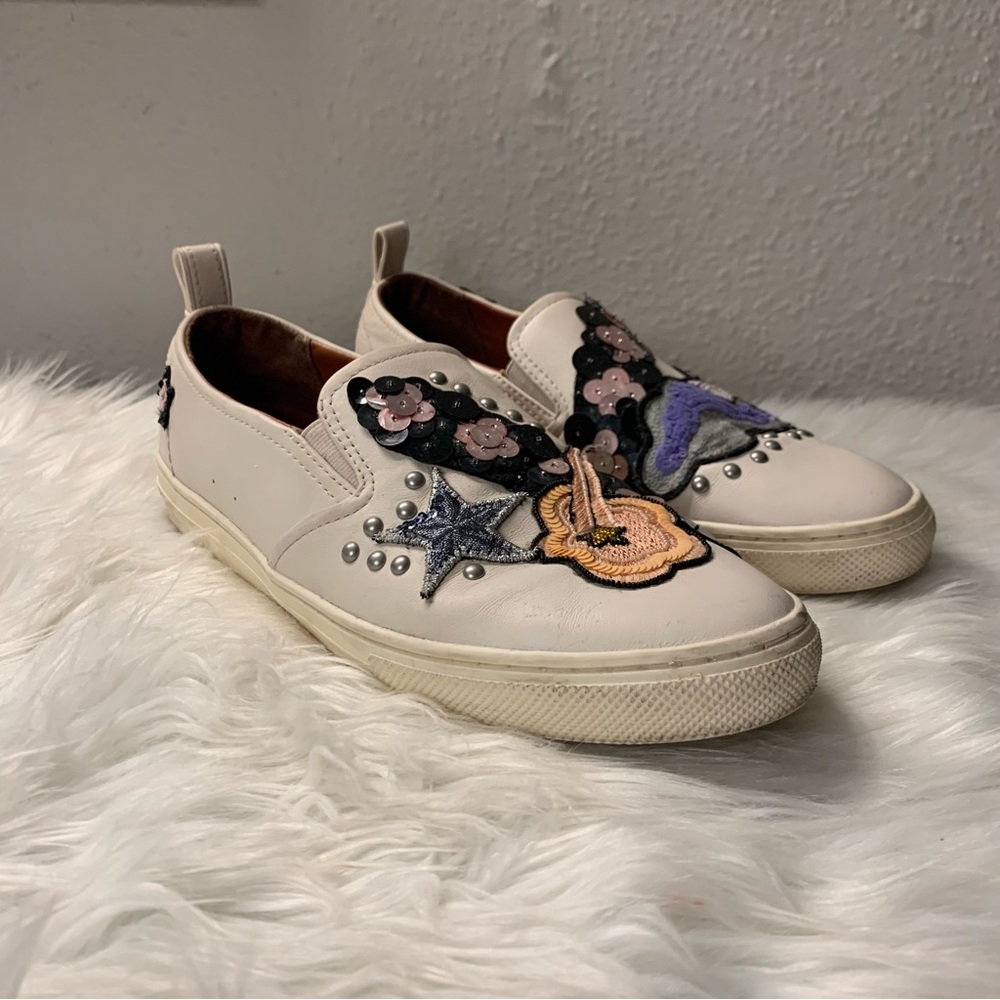 Coach Women C115 With sequins and Star